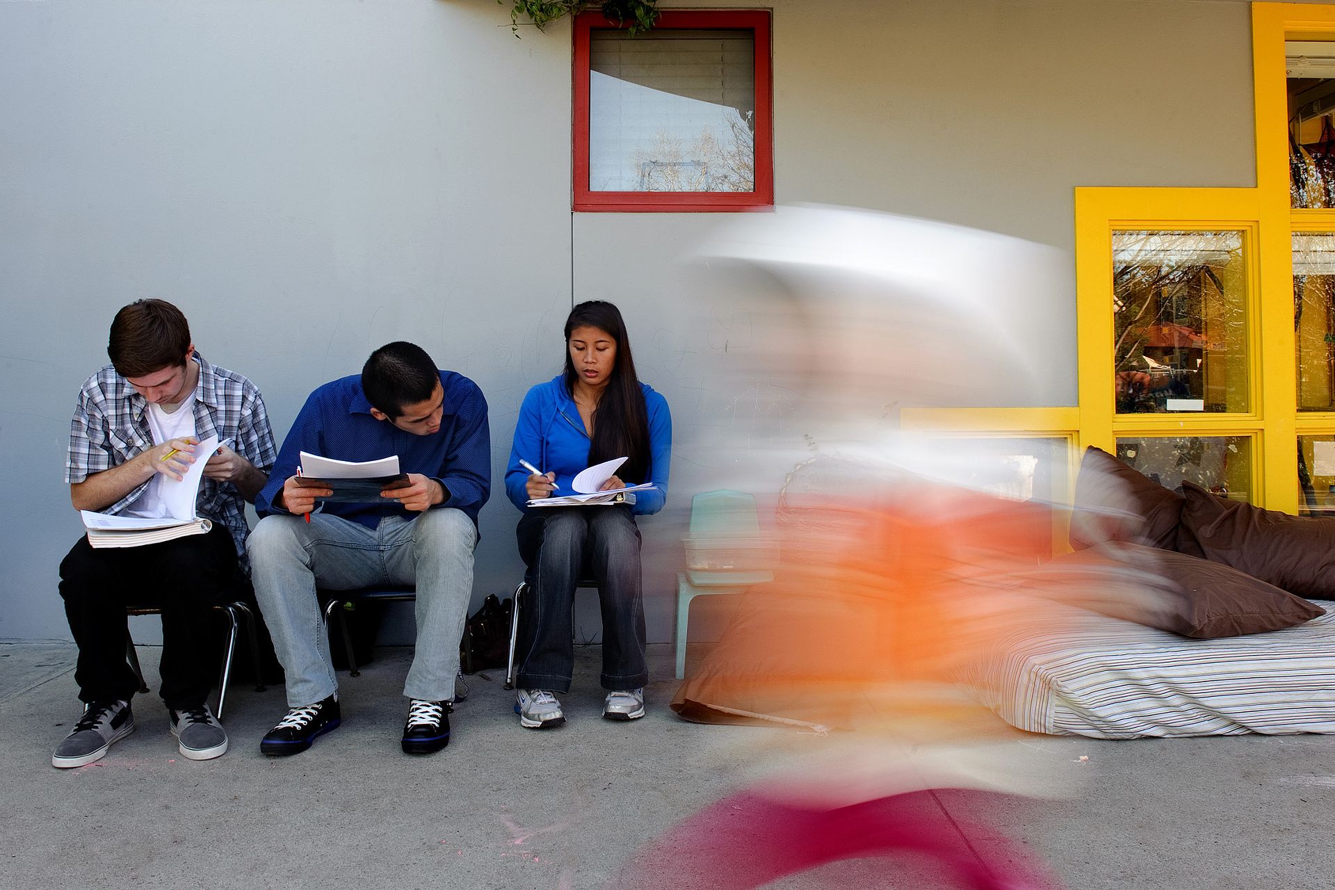 UCI students undergo observational training with alumna Denise Dabu at the campuss Early Childhood Education Center for a preschool obesity prevention pilot with Orange County Head Start